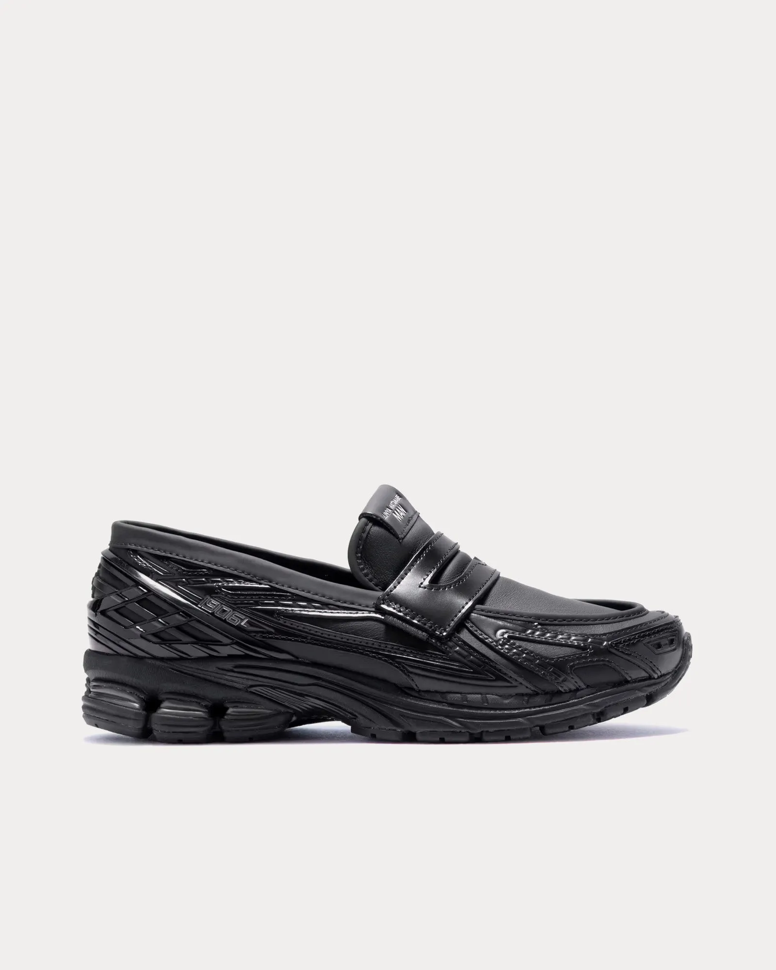 1906L Black Loafers