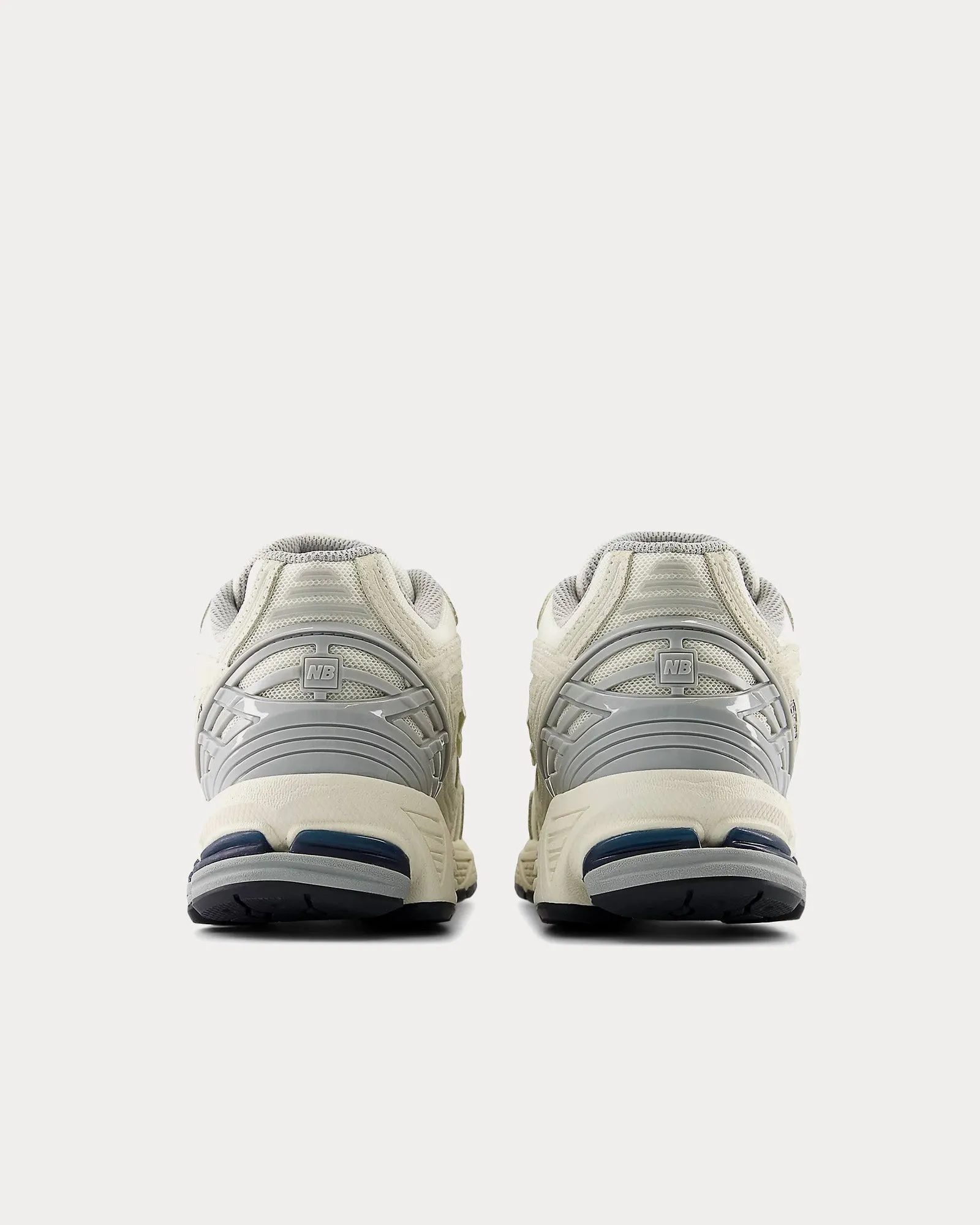 1906r Angora / NB Navy / Concrete Low Top Sneakers